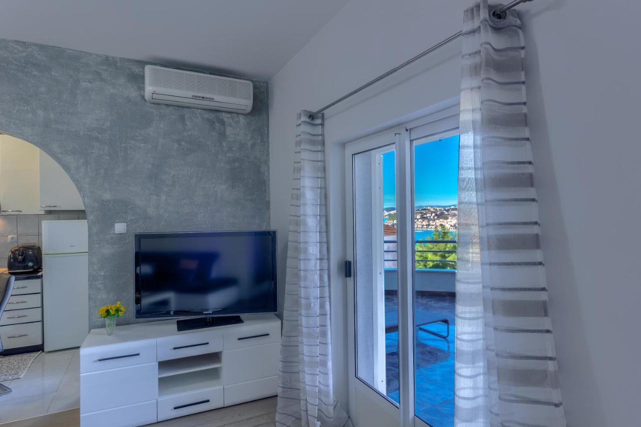 Apartments Pepa Podstrana Exterior photo
