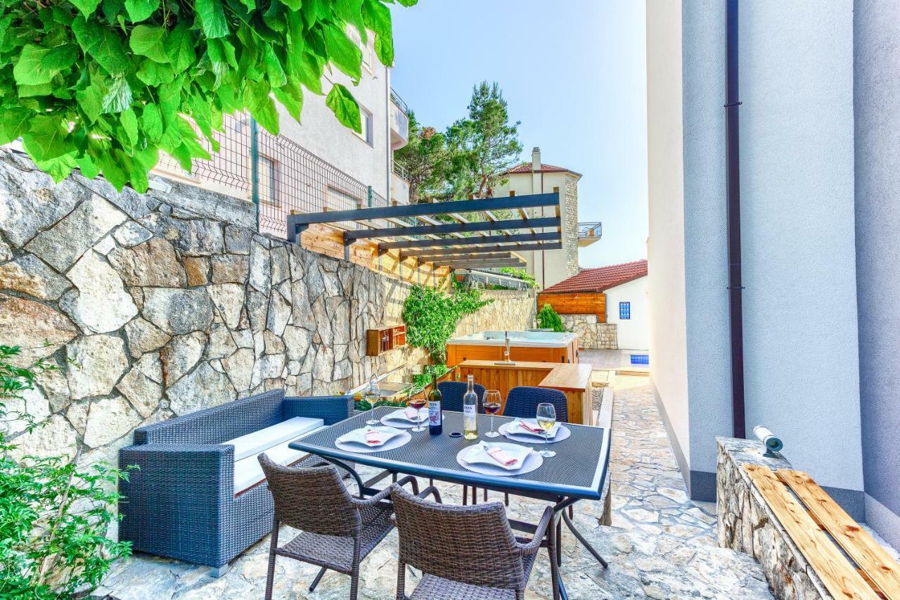 Apartments Pepa Podstrana Exterior photo