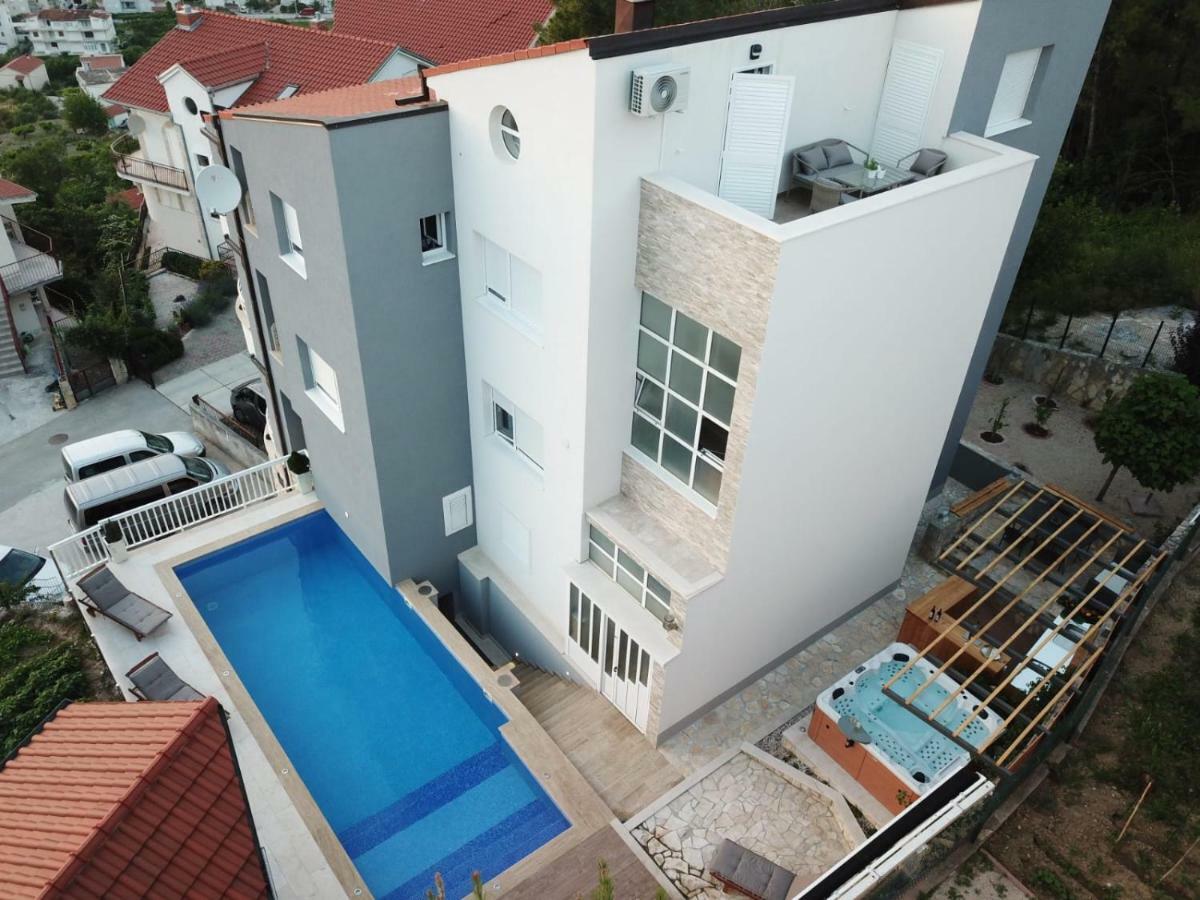 Apartments Pepa Podstrana Exterior photo